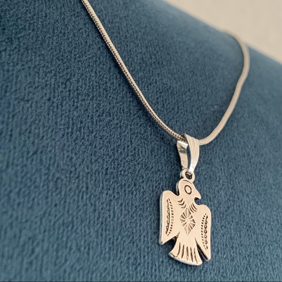 • NEW!  Dainty Thunderbird Choker • - Picture 3 of 12